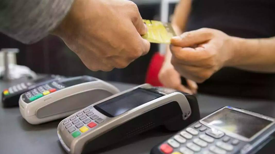 Kredi kartı borcu rekor kırdı: Vatandaş borcu borçla kapatıyor 9